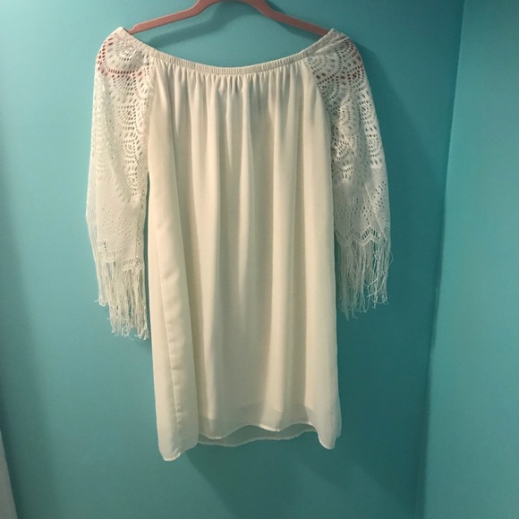 Vava by joy Hahn off the shoulder dress - Picture 2 of 2